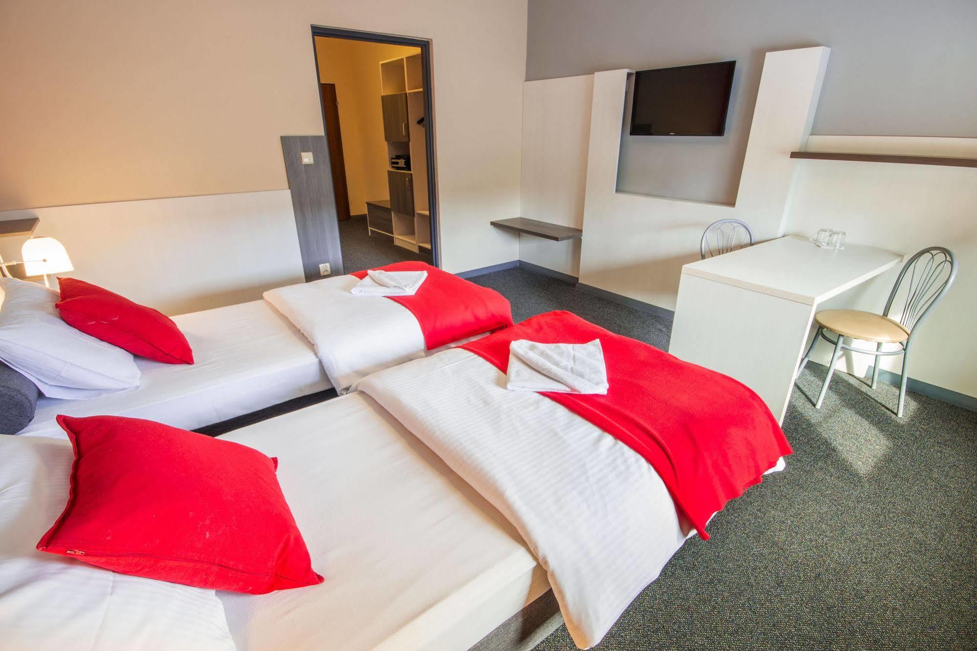 Hostel Przystanek Stary Toruń Dış mekan fotoğraf